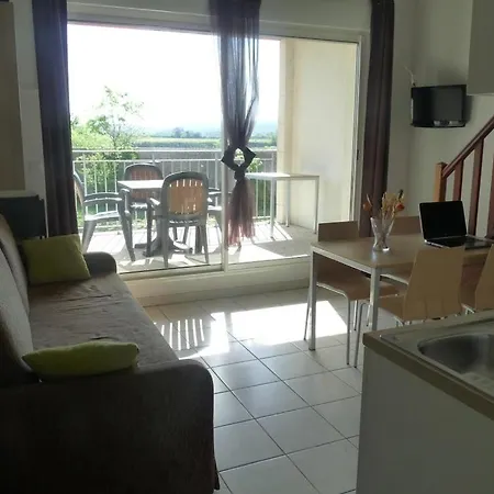 Rezort Chateau De Jouarres 2p4/5 Cabine *